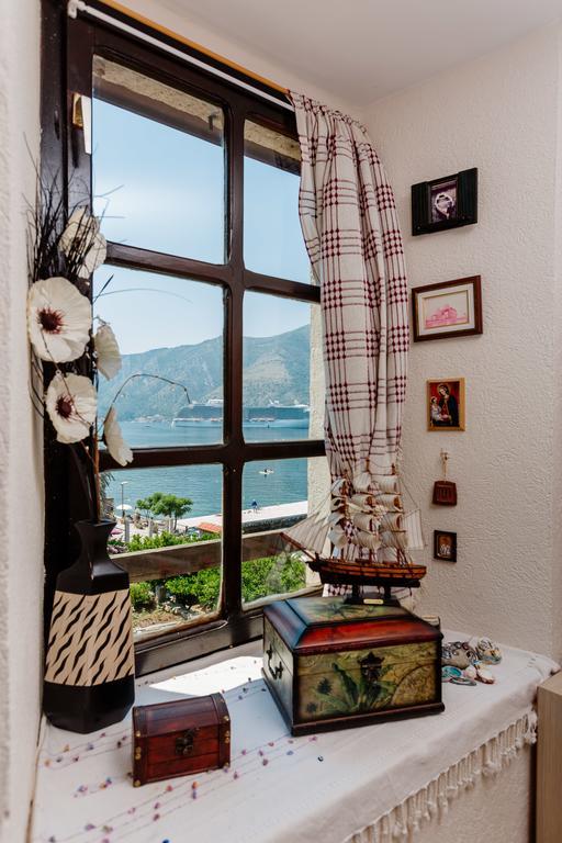 Celine'S Place By The Sea Kotor Exterior foto