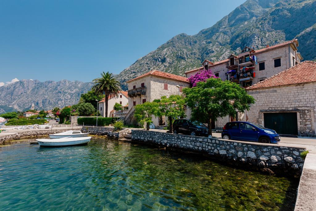 Celine'S Place By The Sea Kotor Exterior foto