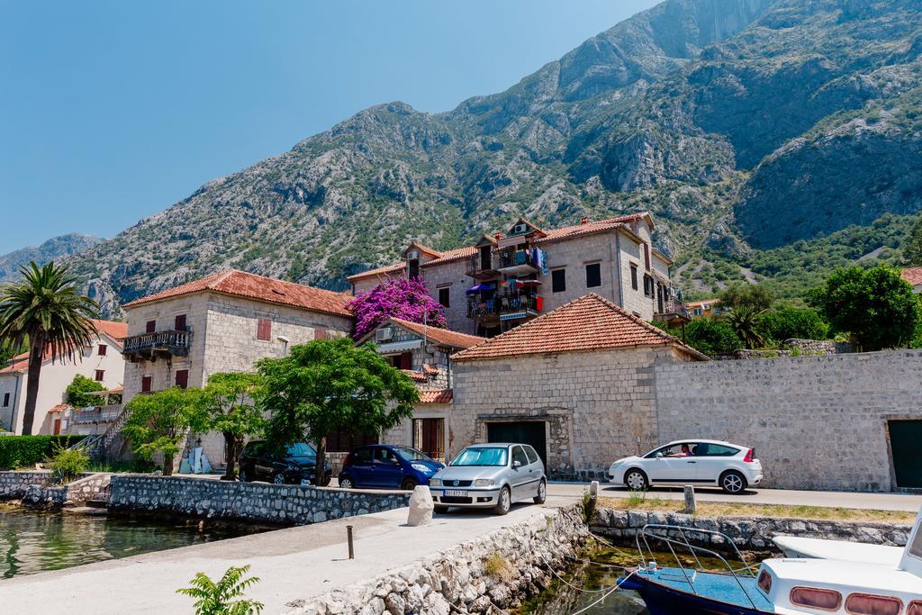 Celine'S Place By The Sea Kotor Exterior foto